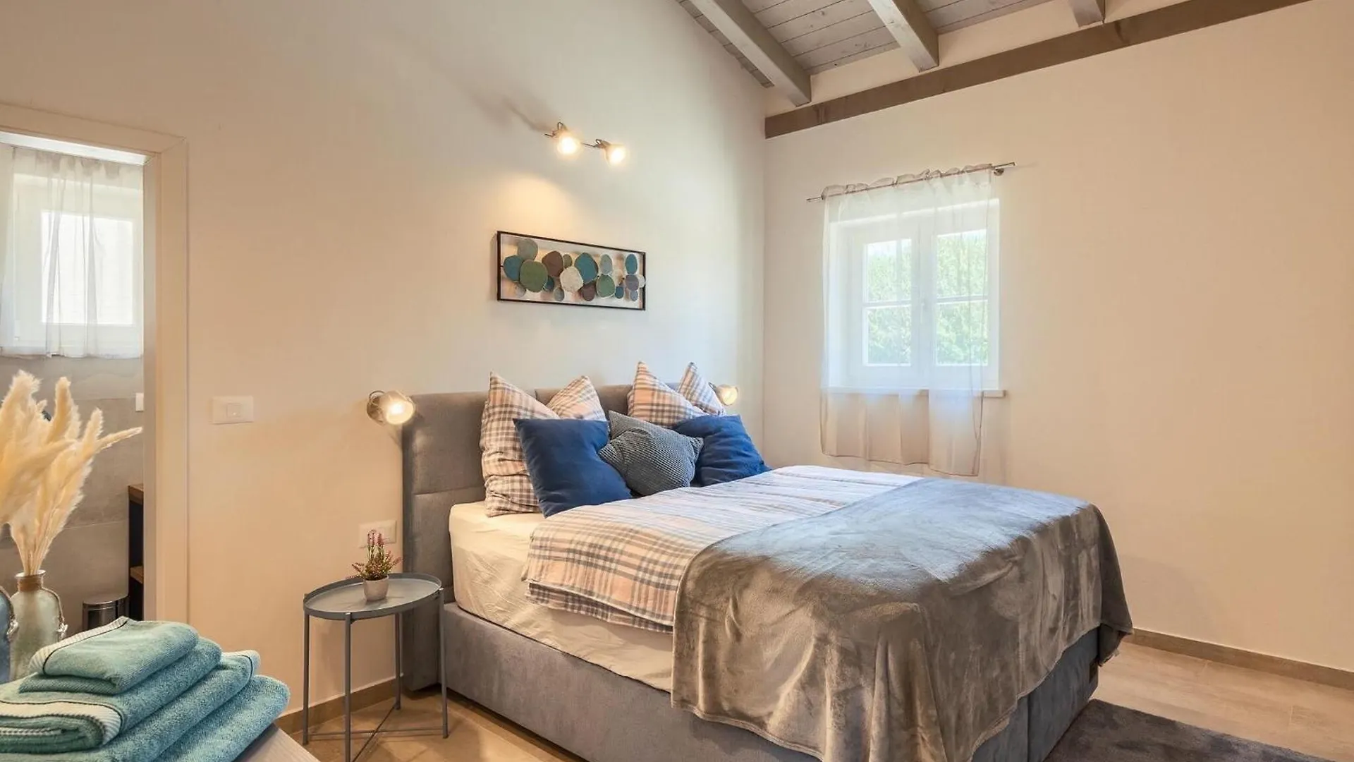 펜션 Beautiful Home In Maruzini With Sauna 크로아티아